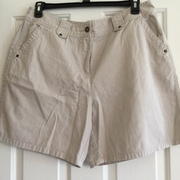 dress barn plus size shorts